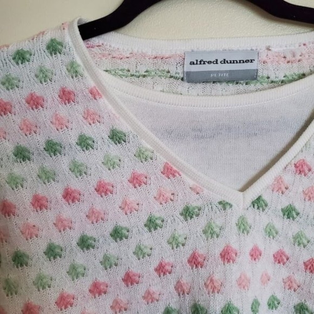 Vintage Short Sleeve Grandmacore Sweater - Picture 2 of 5